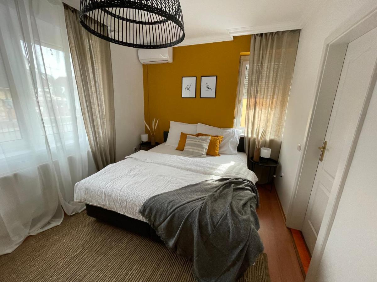 Golyafeszek Vendeghaz Bed & Breakfast เอ็กแกร์ซาโลก ภายนอก รูปภาพ
